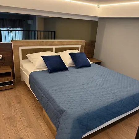 Apartment аркадія, з терасою та 3 хв до моря