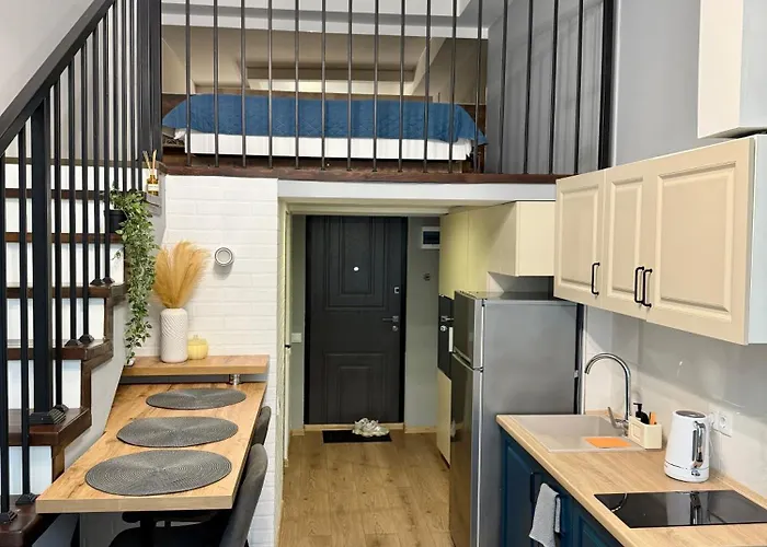 аркадія, з терасою та 3 хв до моря Appartement Odessa